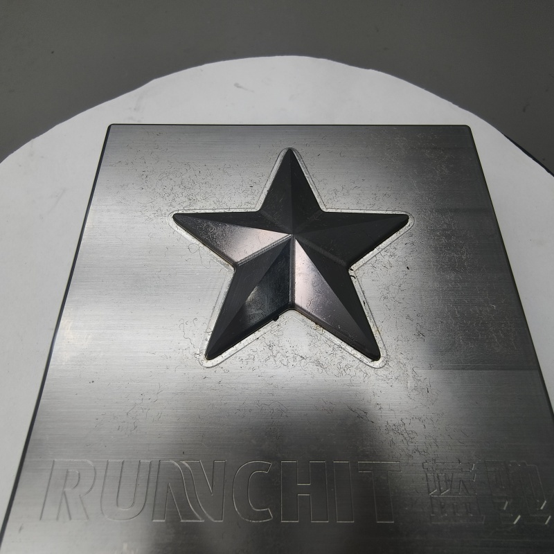 Centrifugal Sand-Throwing Polishing Machine