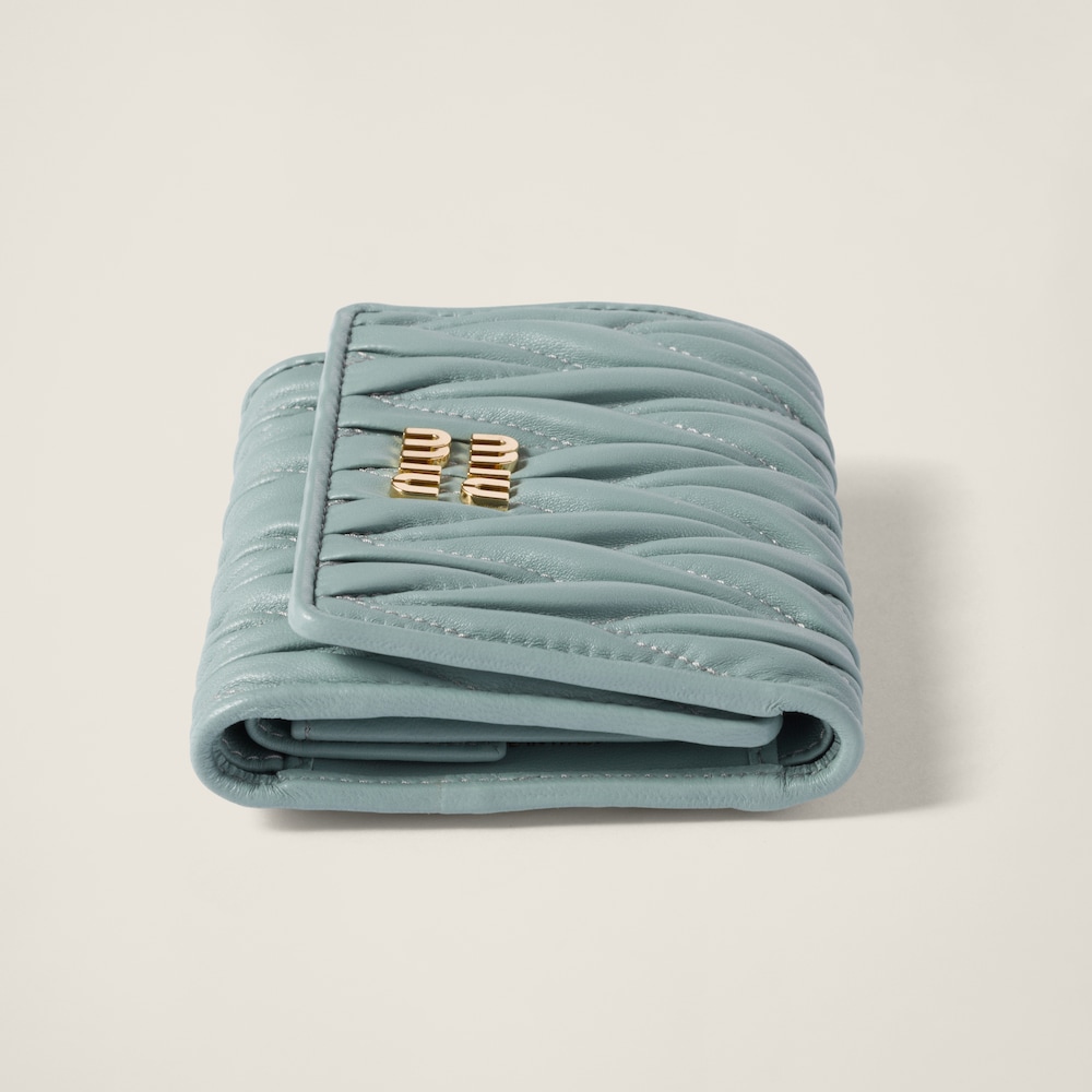 マテラッセレザー 財布