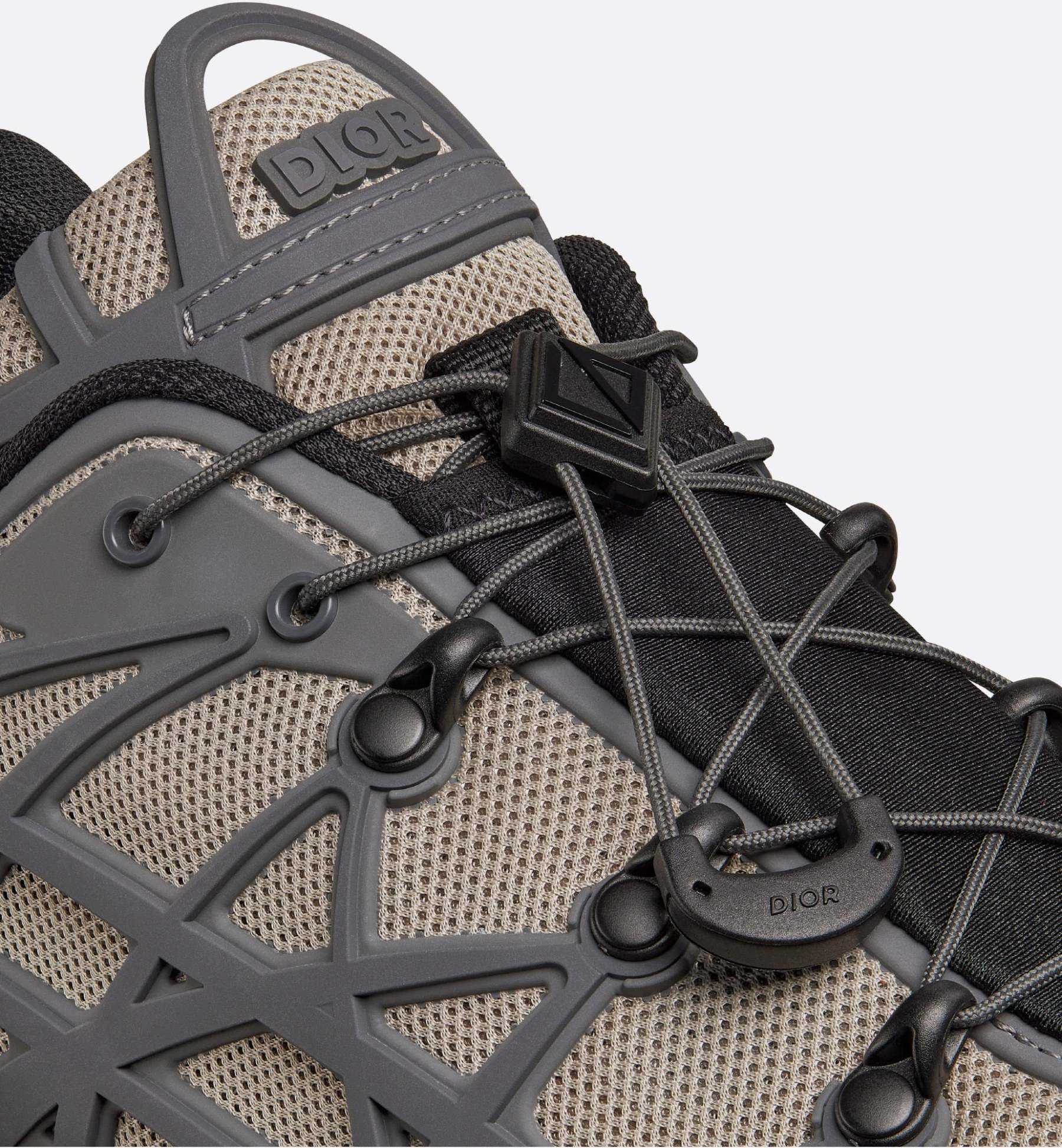 B31 ランナー スニーカー テクニカル メッシュ & ワープド カナージュ ラバー