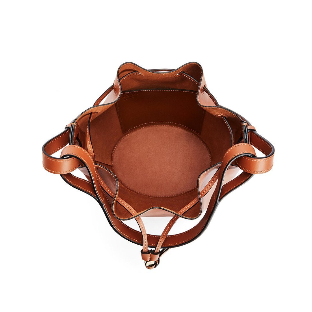 【LOEWE】今田美桜が推す！今季のマストロエベバルーンバッグ