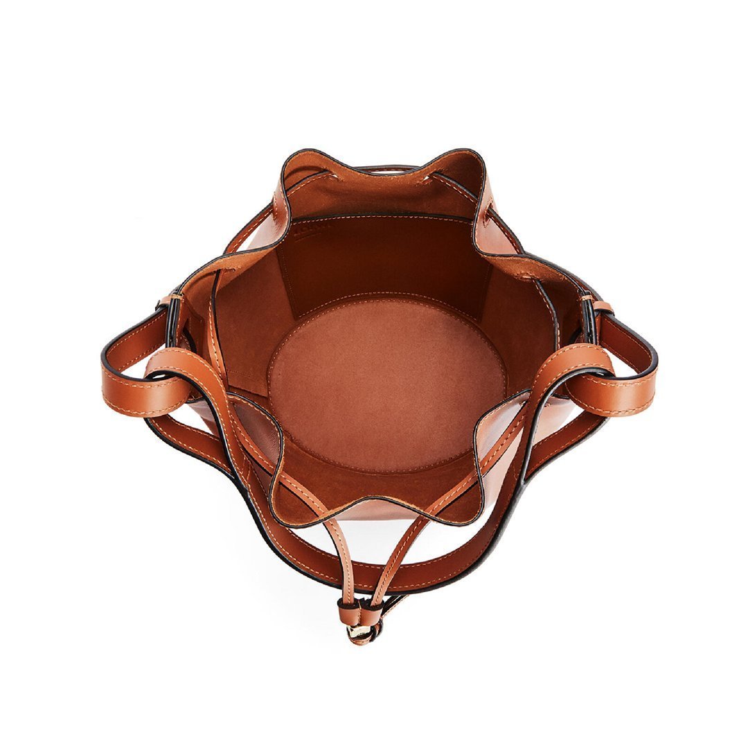 【LOEWE】今田美桜が推す！今季のマストロエベバルーンバッグ