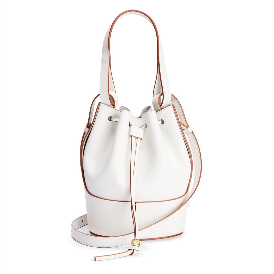 【LOEWE】今田美桜が推す！今季のマストロエベバルーンバッグ