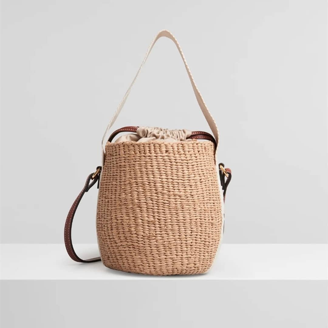 【Chloe】夏大活躍！即発！フェアトレード Woody かご バッグ