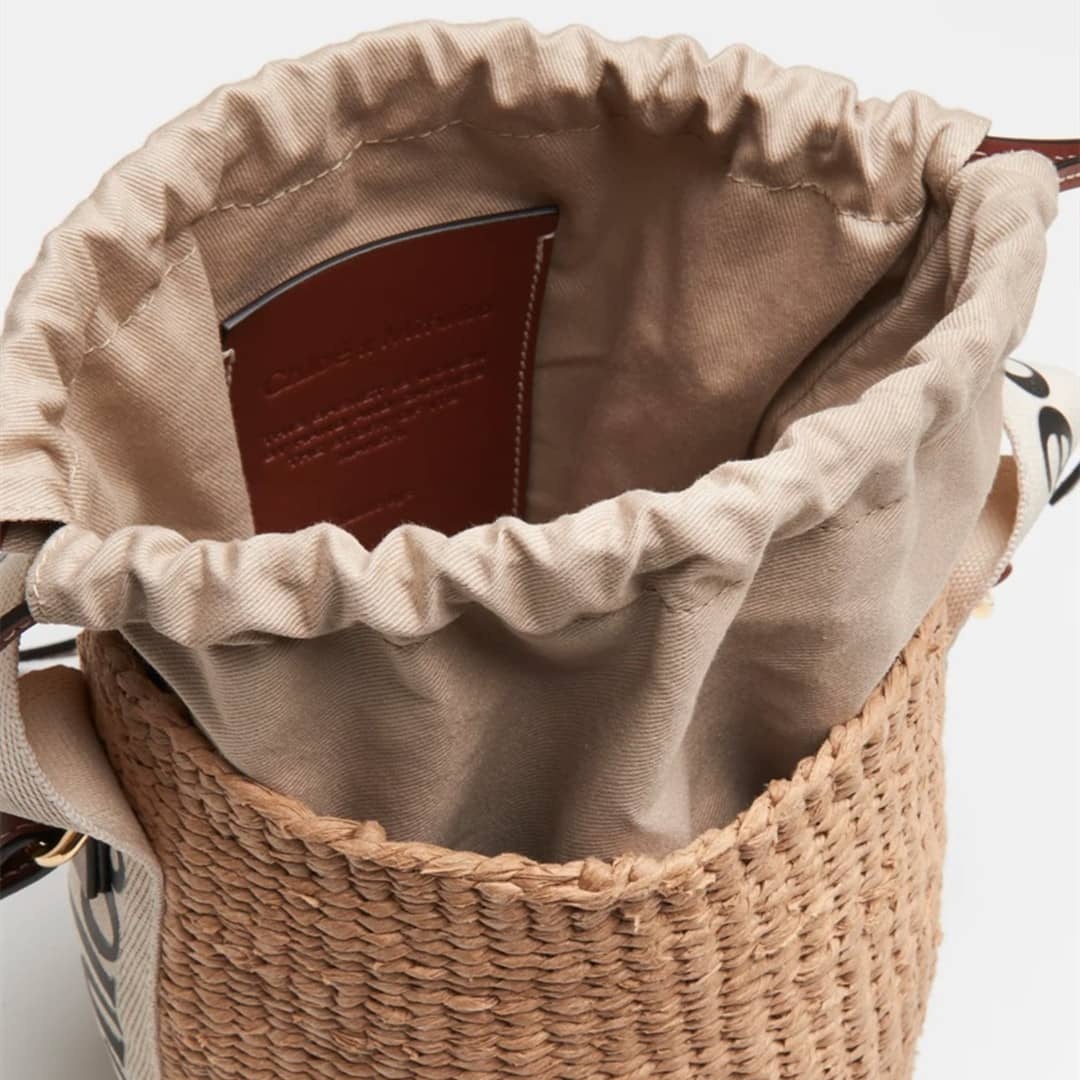 【Chloe】夏大活躍！即発！フェアトレード Woody かご バッグ