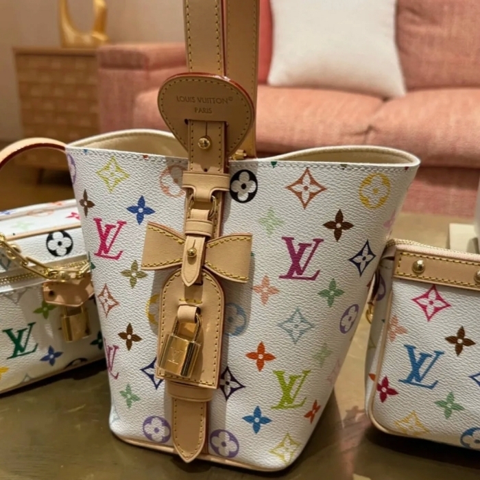 【入手困難】LV × TM オール･イン BB 25ans雑誌掲載🔥！夏の最新アイテム！セレブの必需品！手に入れるチャンスを見逃すな！