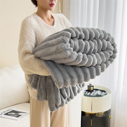 High Quality Flannel Thickened Warm Blanket