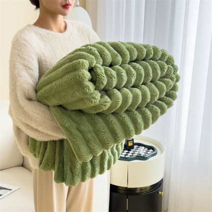 High Quality Flannel Thickened Warm Blanket