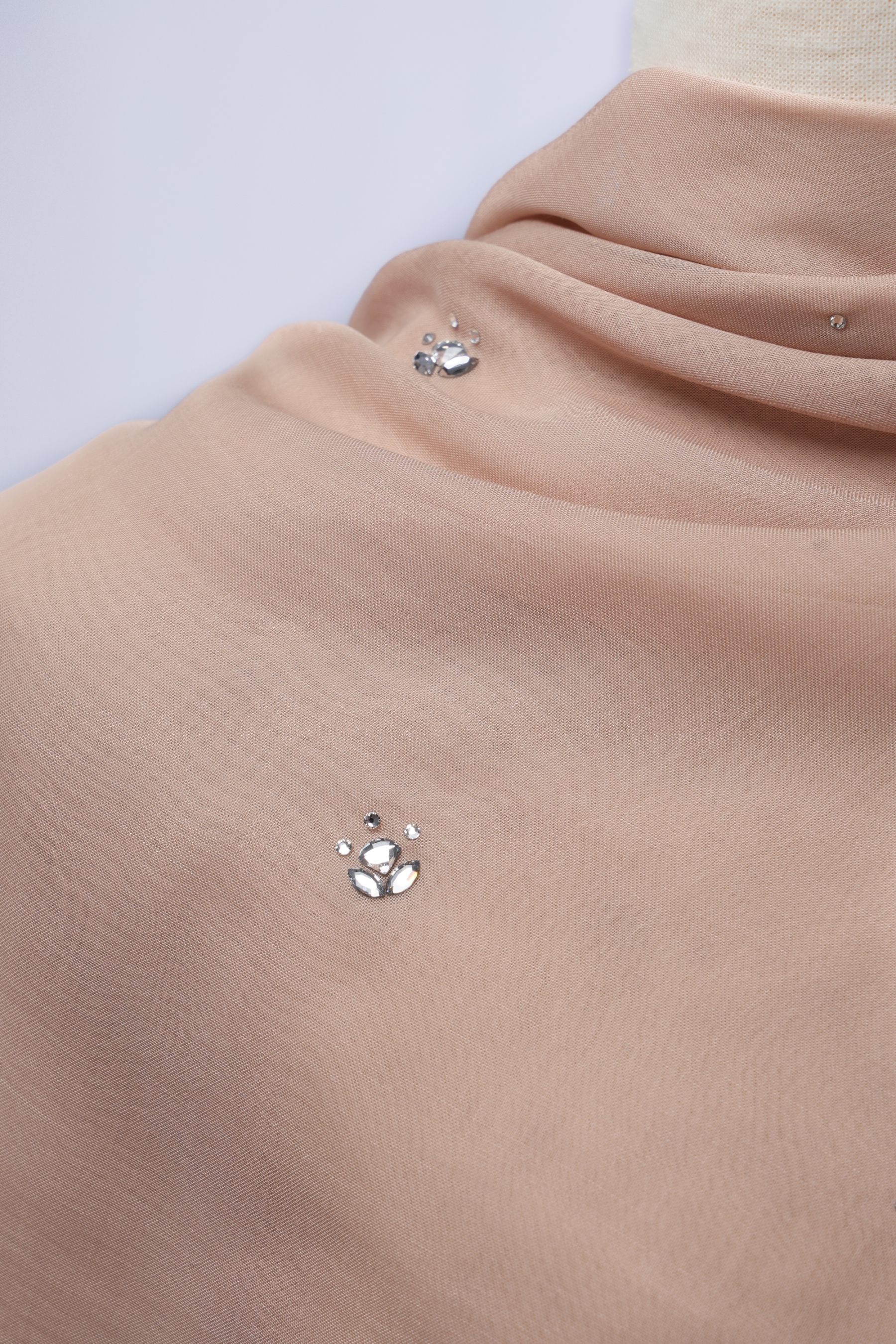 Bawal Warisan Teratai