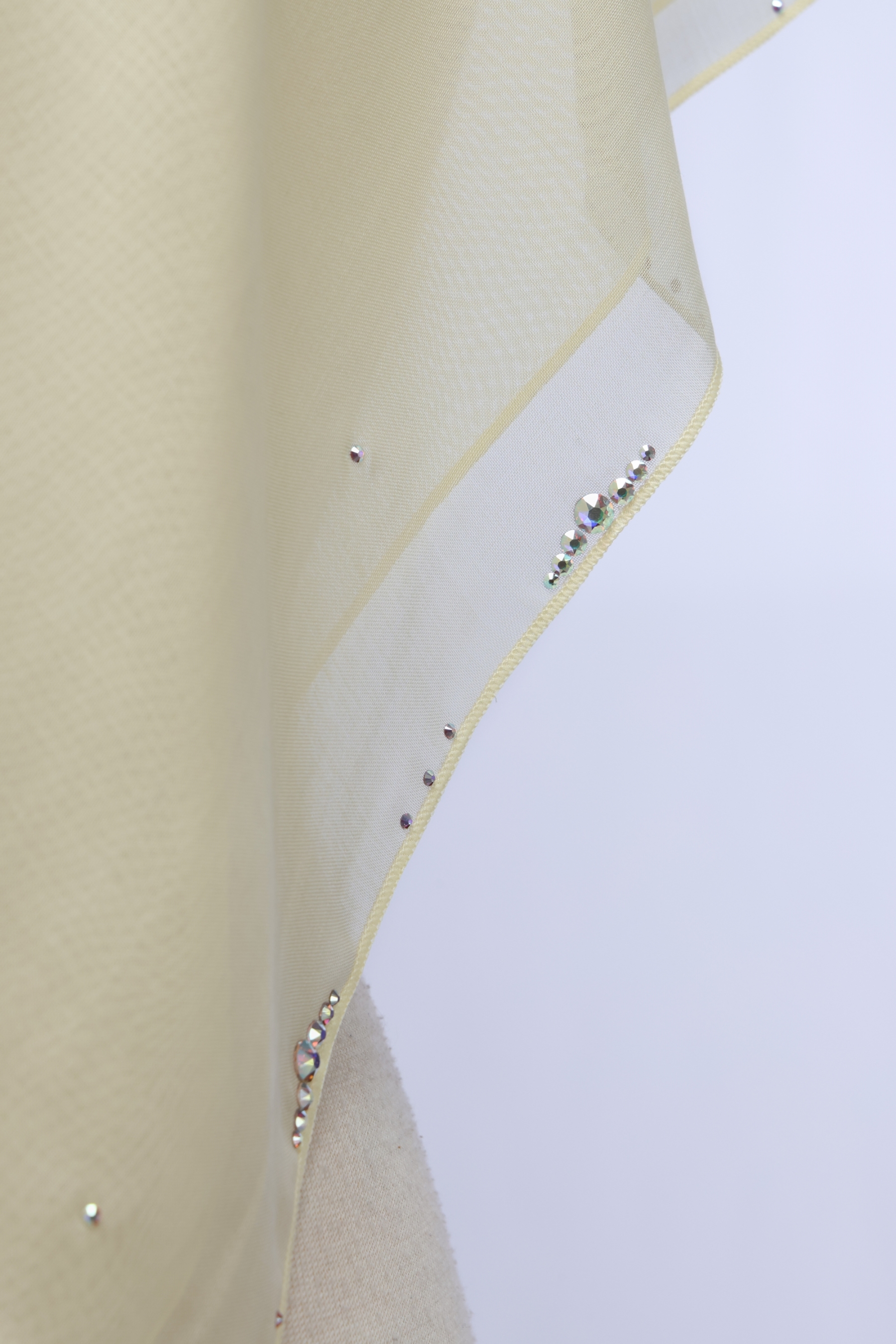 Bawal Warisan Rovski Aurora Rail