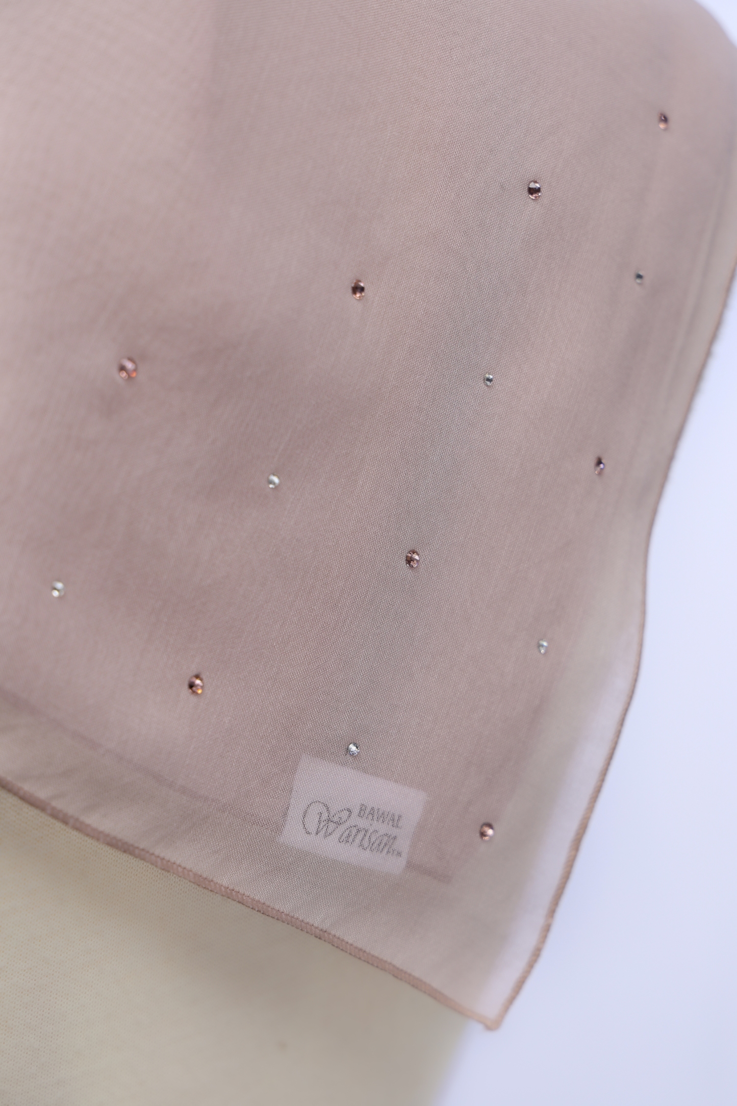 Bawal Warisan Rania Crown SS16 Color