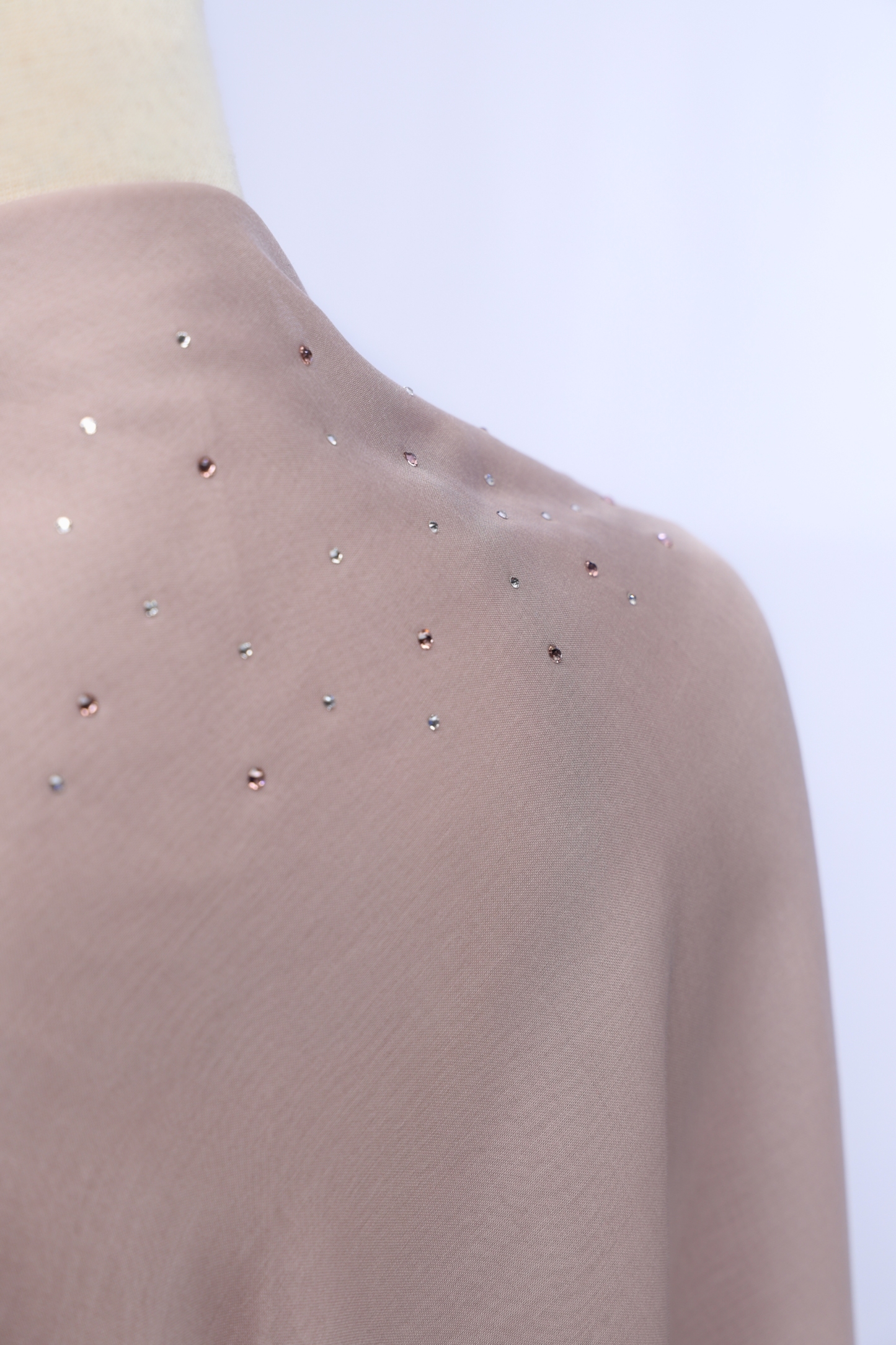 Bawal Warisan Rania Crown SS16 Color