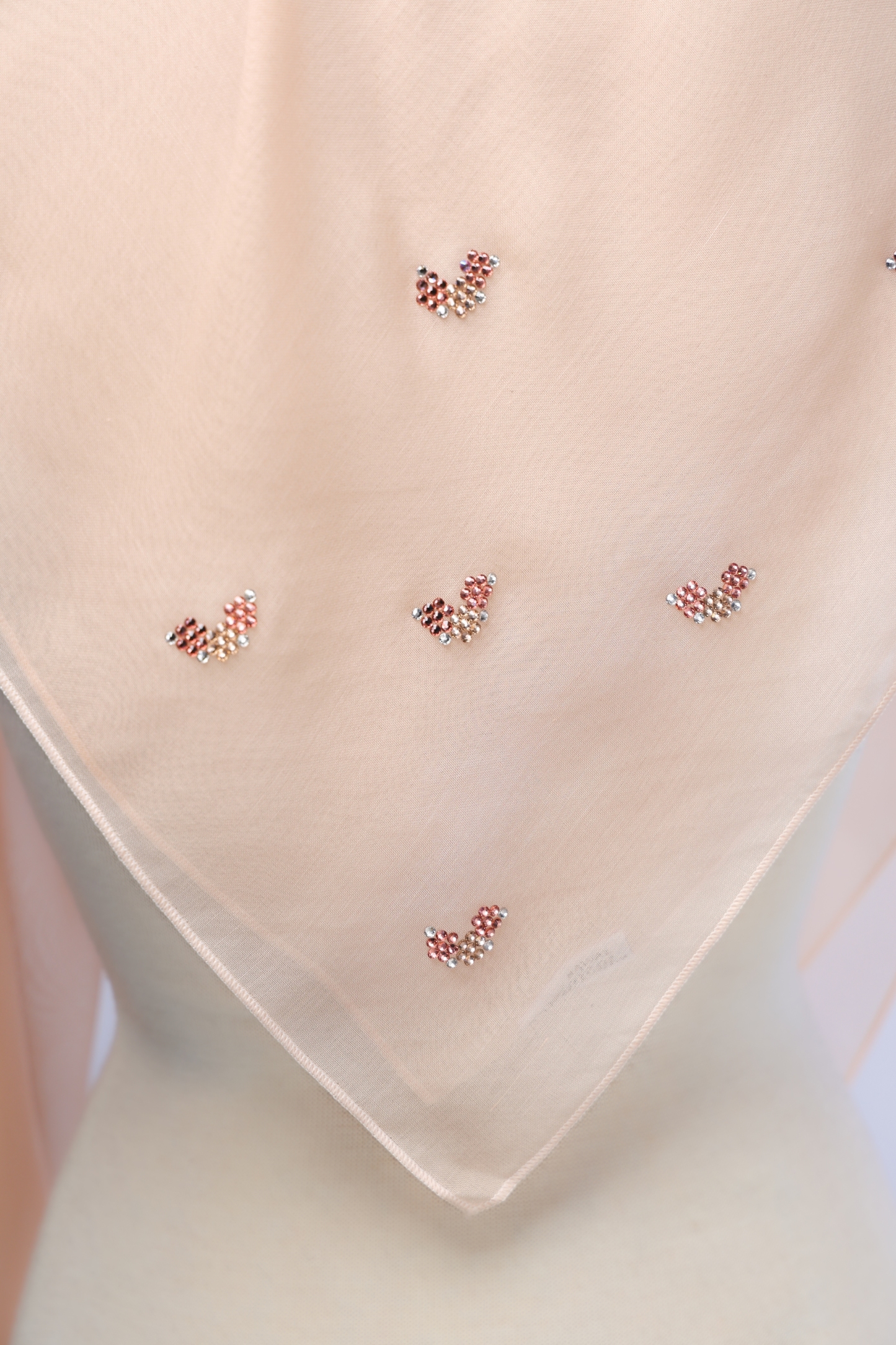 Bawal Warisan Tiga Dara Minimalist