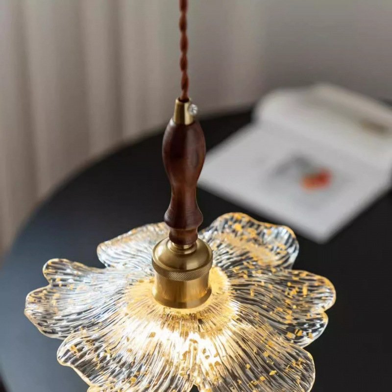 ペンダントライト 北欧 ガラス 木 花 ダイニング おしゃれ 1灯 口金E26 LED対応 アイアン 金属 モダン シンプル デザイン 照明 天井照明 ライト 玄関 リビング 寝室 洗面所 居間 キッチン ダクトレール 引掛けシーリング 北欧