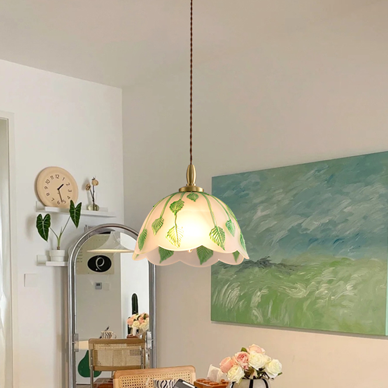 ペンダントライト 北欧 ガラス ダイニング おしゃれ 1灯 口金E26 LED対応 アイアン 金属 モダン シンプル デザイン 照明 天井照明 ライト 玄関 リビング 寝室 洗面所 居間 キッチン ダクトレール 引掛けシーリング 北欧