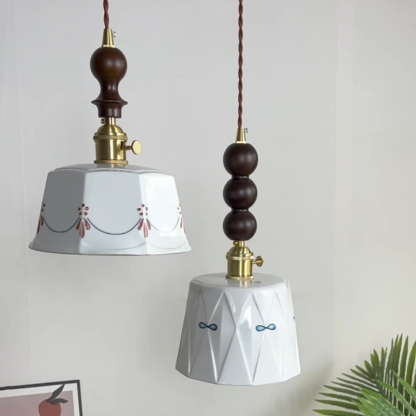 ペンダントライト おしゃれ ガラス レトロ 木 1灯 吊下げ灯 天井照明 間接照明 北欧 LED電球 洋風 キッチン 照明器具 トイレ 階段 引掛シーリング ダクトレール 電気 モダン シンプル かわいい リビング ダイニング インテリア照明 食卓 和室 癒やし 省エネ