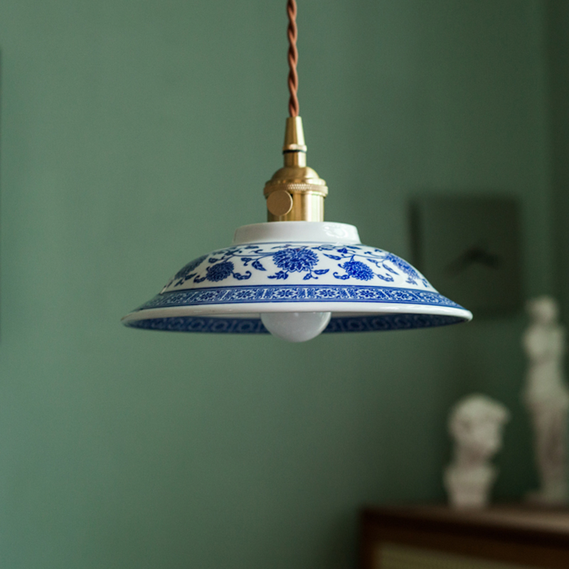 ペンダントライト 北欧 ダイニング 磁器 陶器 アイアン 金属 おしゃれ 1灯 口金E26 LED対応 モダン シンプル 照明 天井照明 シェードランプ 玄関 リビング 寝室 洗面所 居間用 キッチン 簡単取付 引掛けシーリング おしゃれ ダクトレール