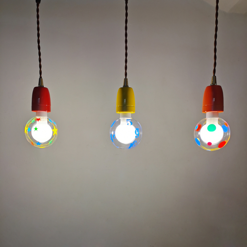 ペンダントライト 北欧 ダイニング 磁器 陶器 アイアン 金属 おしゃれ 1灯 口金E26 LED対応 モダン シンプル 照明 天井照明 シェードランプ 玄関 リビング 寝室 洗面所 居間用 キッチン 簡単取付 引掛けシーリング おしゃれ ダクトレール