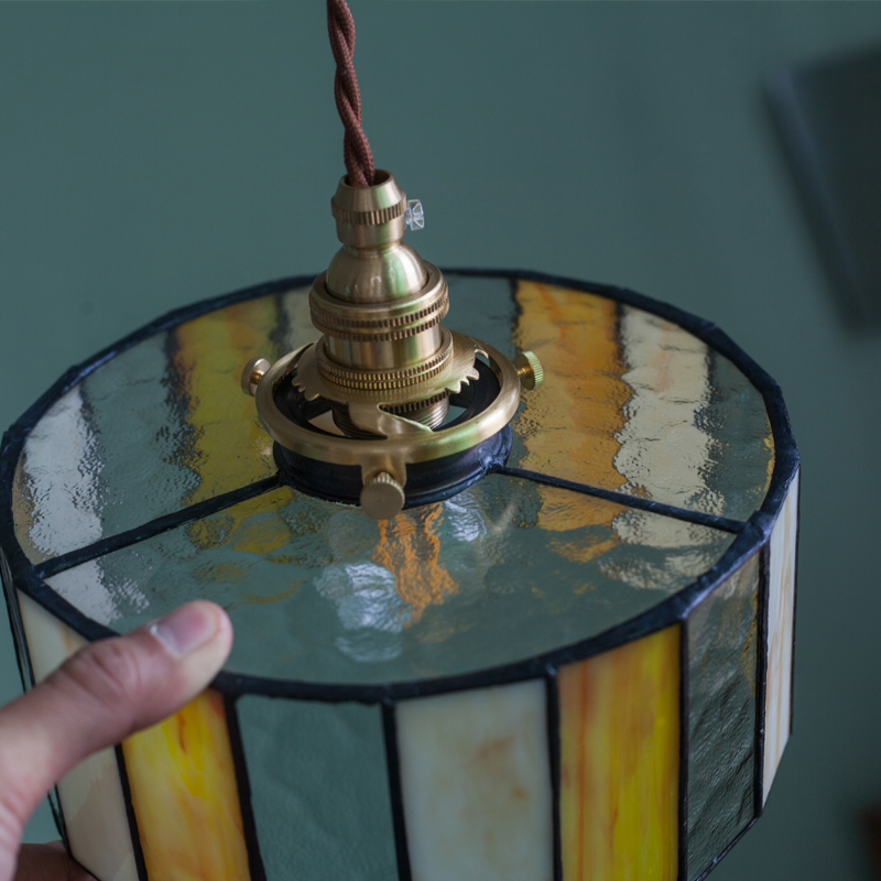 ペンダントライト 北欧 ガラス アイアン ダイニング おしゃれ 1灯 口金E26 LED対応 アイアン 金属 モダン シンプル デザイン 照明 天井照明 ライト 玄関 リビング 寝室 洗面所 居間 キッチン ダクトレール 引掛けシーリング 北欧