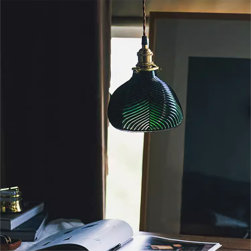 ペンダントライト 北欧 ガラス ダイニング おしゃれ 1灯 口金E26 LED対応 アイアン 金属 モダン シンプル デザイン 照明 天井照明 ライト 玄関 リビング 寝室 洗面所 居間 キッチン ダクトレール 引掛けシーリング 北欧