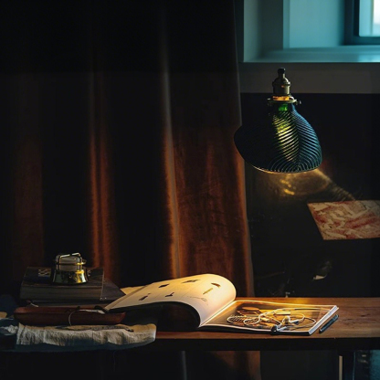 ペンダントライト 北欧 ガラス ダイニング おしゃれ 1灯 口金E26 LED対応 アイアン 金属 モダン シンプル デザイン 照明 天井照明 ライト 玄関 リビング 寝室 洗面所 居間 キッチン ダクトレール 引掛けシーリング 北欧