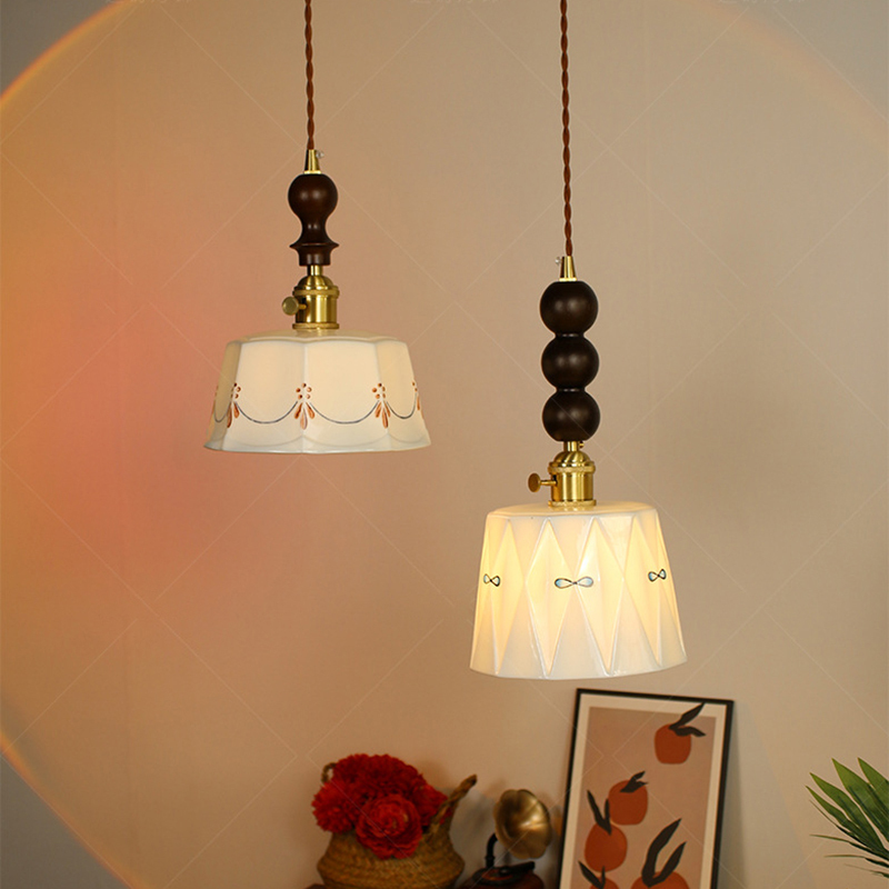ペンダントライト おしゃれ ガラス レトロ 木 1灯 吊下げ灯 天井照明 間接照明 北欧 LED電球 洋風 キッチン 照明器具 トイレ 階段 引掛シーリング ダクトレール 電気 モダン シンプル かわいい リビング ダイニング インテリア照明 食卓 和室 癒やし 省エネ