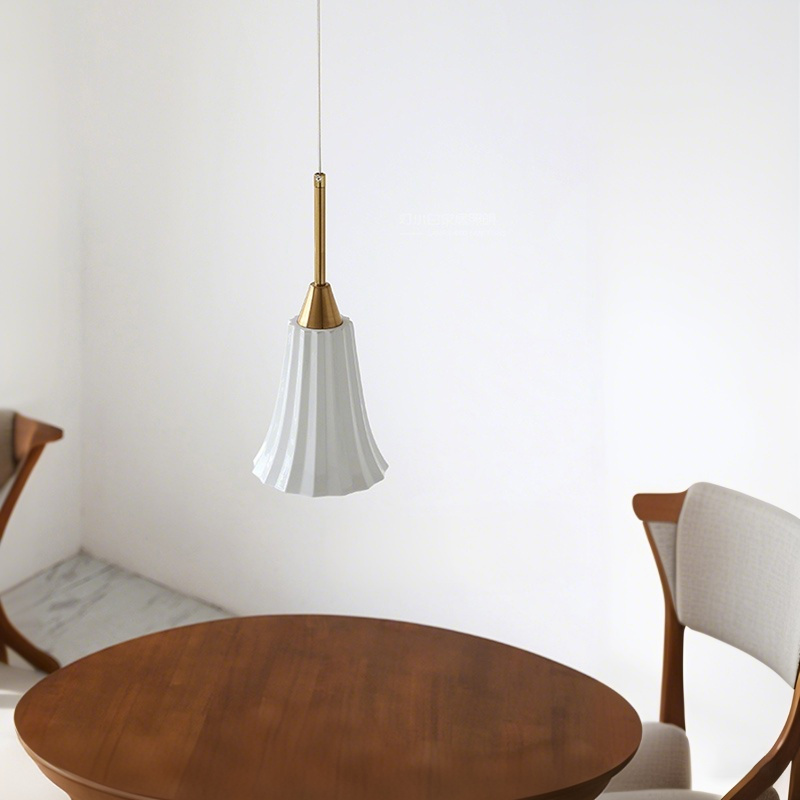 ペンダントライト おしゃれ  レトロ 1灯 吊下げ灯 天井照明 間接照明 北欧 LED電球 洋風 キッチン 照明器具 トイレ 階段 引掛シーリング ダクトレール 電気 モダン シンプル かわいい リビング ダイニング インテリア照明 食卓 和室 癒やし 省エネ