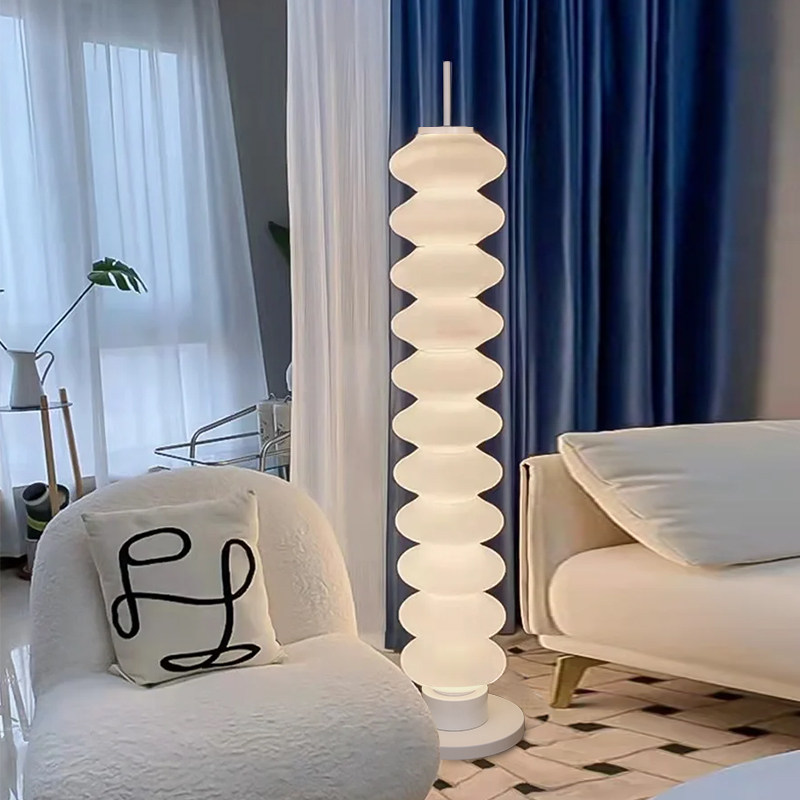 [Crystal Hotel]フロアライト 照明  おしゃれ アイアン アクリル フロアスタンド  北欧 シンプル  リビング 寝室 書斎  LED リング型