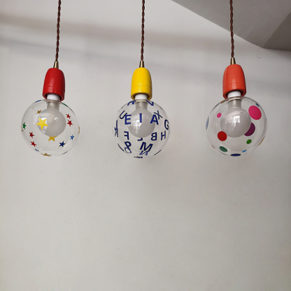 ペンダントライト 北欧 ダイニング 磁器 陶器 アイアン 金属 おしゃれ 1灯 口金E26 LED対応 モダン シンプル 照明 天井照明 シェードランプ 玄関 リビング 寝室 洗面所 居間用 キッチン 簡単取付 引掛けシーリング おしゃれ ダクトレール