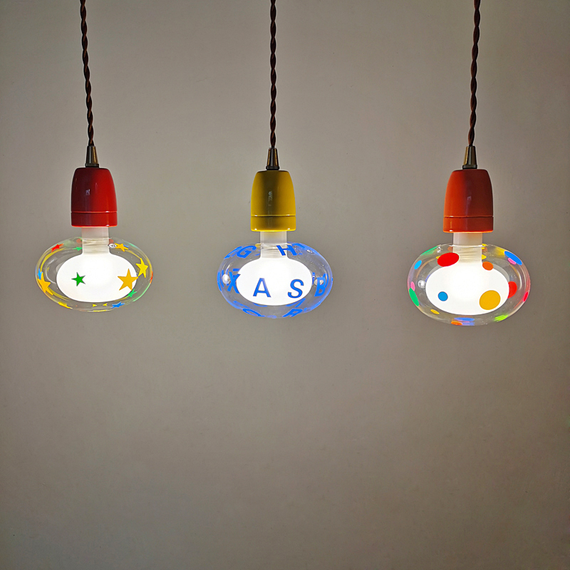 ペンダントライト 北欧 ダイニング 磁器 陶器 アイアン 金属 おしゃれ 1灯 口金E26 LED対応 モダン シンプル 照明 天井照明 シェードランプ 玄関 リビング 寝室 洗面所 居間用 キッチン 簡単取付 引掛けシーリング おしゃれ ダクトレール