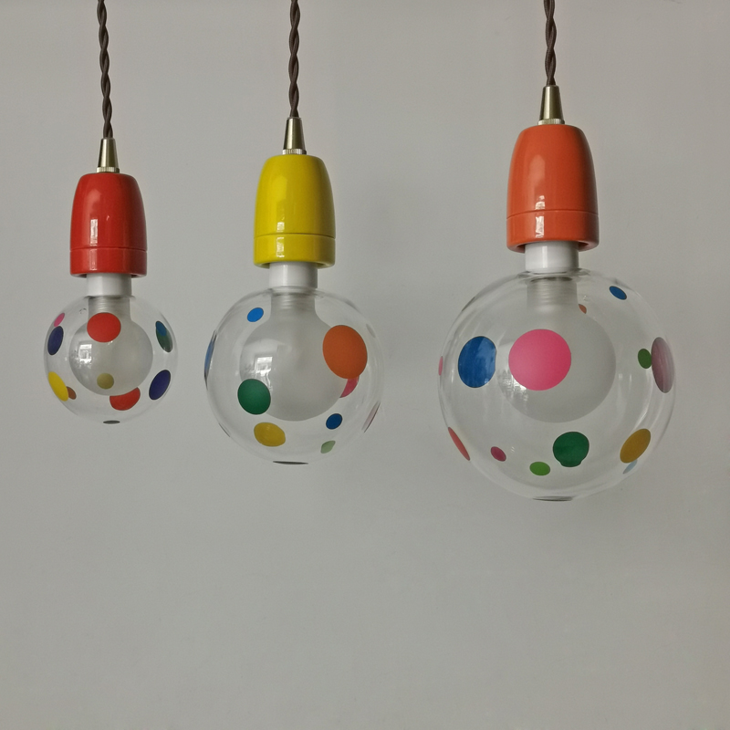 ペンダントライト 北欧 ダイニング 磁器 陶器 アイアン 金属 おしゃれ 1灯 口金E26 LED対応 モダン シンプル 照明 天井照明 シェードランプ 玄関 リビング 寝室 洗面所 居間用 キッチン 簡単取付 引掛けシーリング おしゃれ ダクトレール