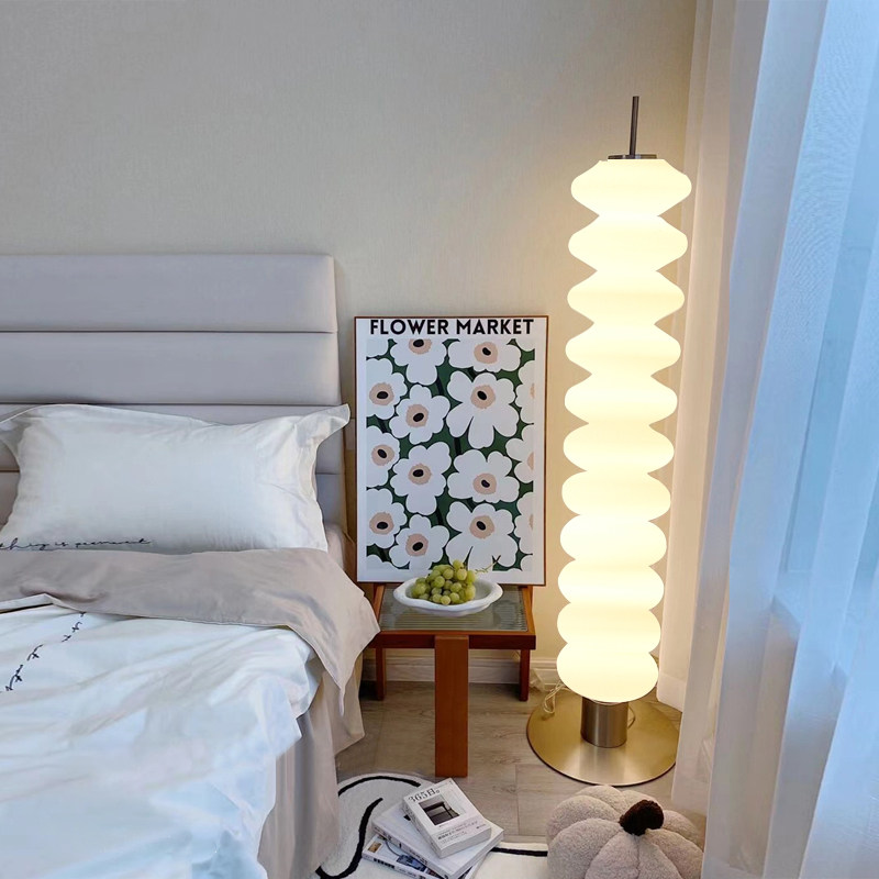 [Crystal Hotel]フロアライト 照明  おしゃれ アイアン アクリル フロアスタンド  北欧 シンプル  リビング 寝室 書斎  LED リング型