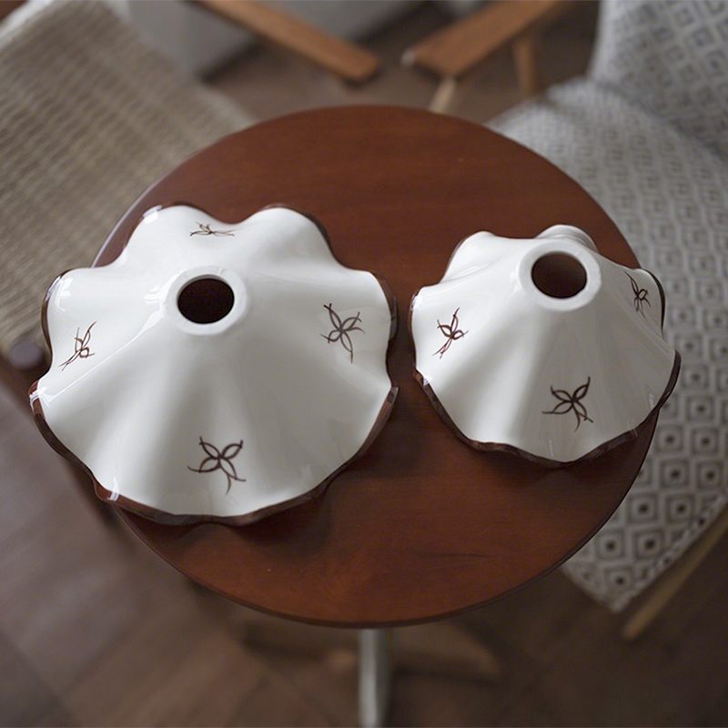 ペンダントライト 北欧 ダイニング 磁器 陶器 アイアン 金属 おしゃれ 1灯 口金E26 LED対応 モダン シンプル 照明 天井照明 シェードランプ 玄関 リビング 寝室 洗面所 居間用 キッチン 簡単取付 引掛けシーリング おしゃれ ダクトレール