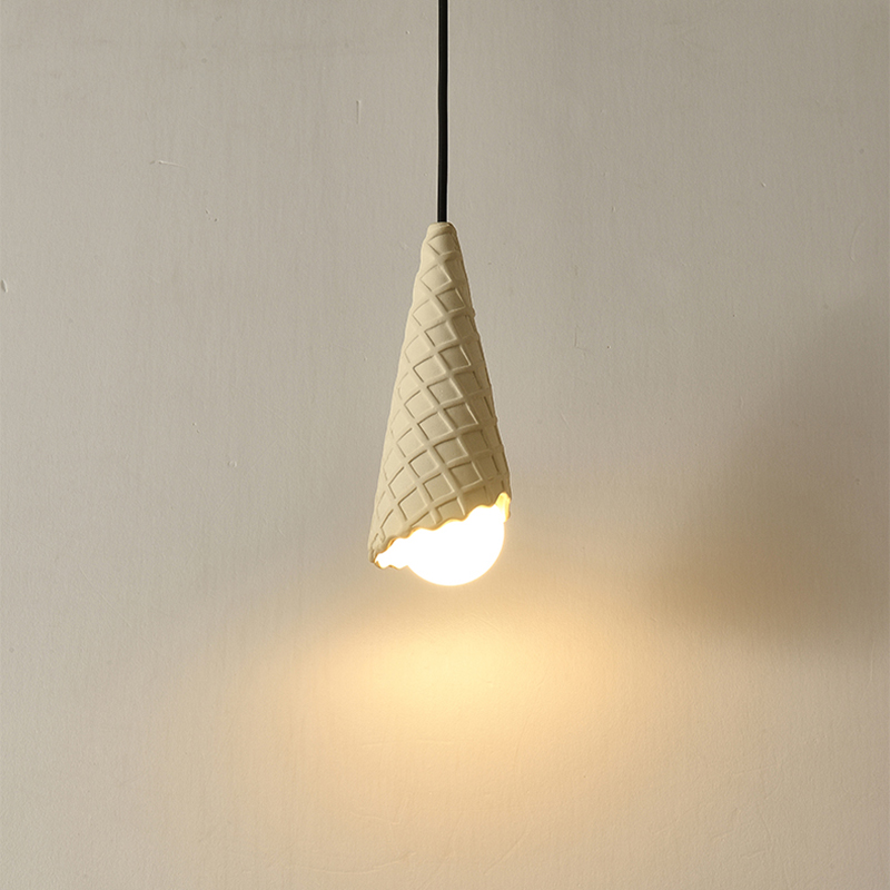 ペンダントライト 北欧 ダイニング 磁器 陶器 アイアン 金属 おしゃれ 1灯 口金E26 LED対応 モダン シンプル 照明 天井照明 シェードランプ 玄関 リビング 寝室 洗面所 居間用 キッチン 簡単取付 引掛けシーリング おしゃれ ダクトレール