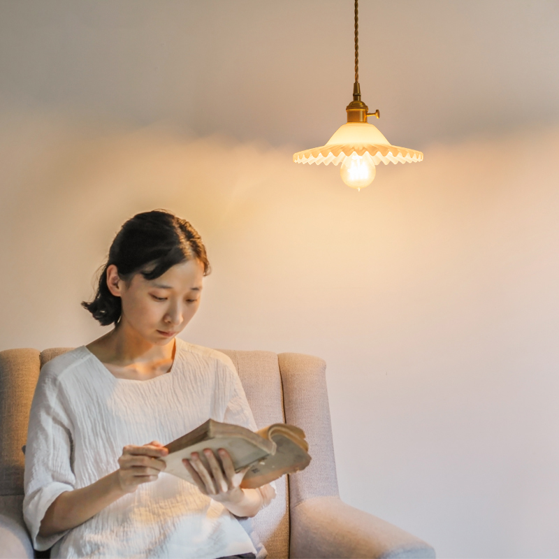 ペンダントライト 北欧 ガラス アイアン ダイニング おしゃれ 1灯 口金E26 LED対応 アイアン 金属 モダン シンプル デザイン 照明 天井照明 ライト 玄関 リビング 寝室 洗面所 居間 キッチン ダクトレール 引掛けシーリング 北欧