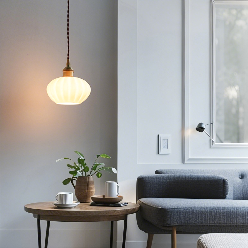 ペンダントライト ダイニング  北欧 ガラス ダクトレール用 真鍮 カボチャ型 1灯 E26口金 led モダン シンプル レトロ デザイン 天井照明 シェードランプ リビング  トイレ 寝室 洗面所 居間用 キッチン 食卓用  可愛い 階段 和風 ホワイト 光 影 丸 小型