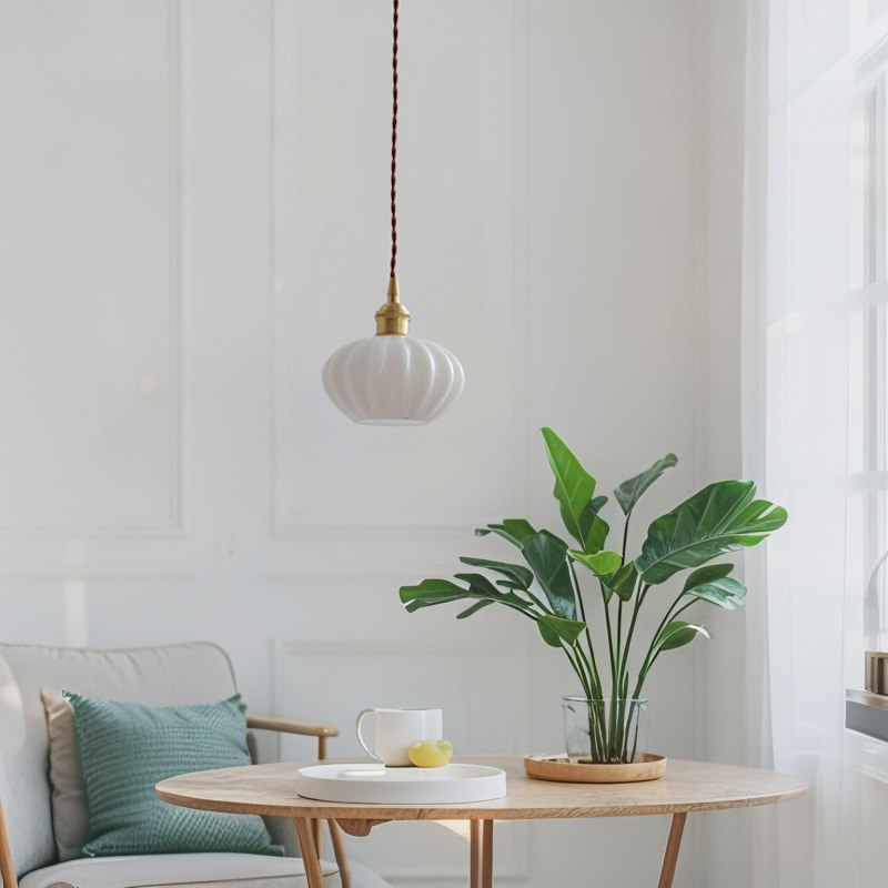 ペンダントライト ダイニング  北欧 ガラス ダクトレール用 真鍮 カボチャ型 1灯 E26口金 led モダン シンプル レトロ デザイン 天井照明 シェードランプ リビング  トイレ 寝室 洗面所 居間用 キッチン 食卓用  可愛い 階段 和風 ホワイト 光 影 丸 小型