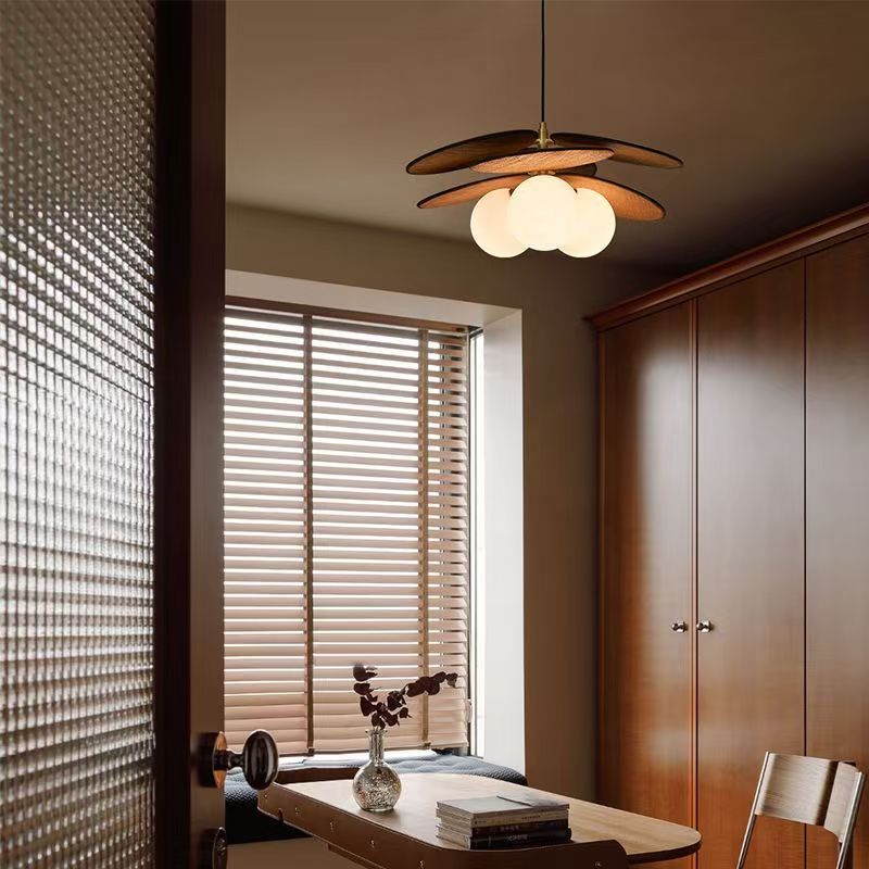 ペンダントライト おしゃれ レトロ 3灯 木 吊下げ灯 天井照明 間接照明 北欧 LED電球 洋風 キッチン 照明器具 トイレ 階段 引掛シーリング ダクトレール 電気 モダン シンプル かわいい リビング ダイニング インテリア照明 食卓 和室 癒やし 省エネ