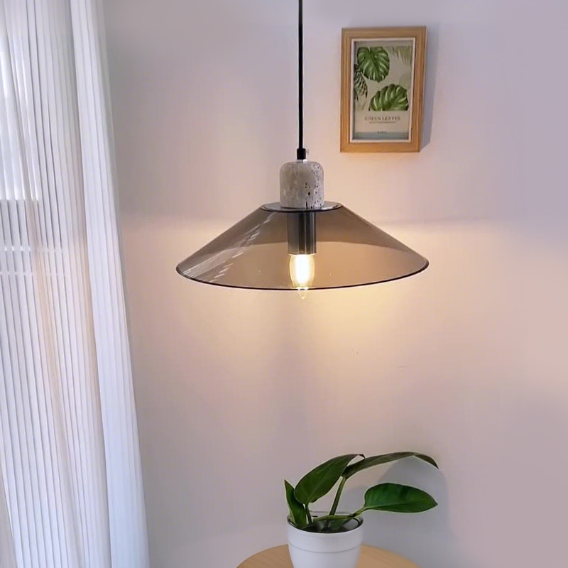 ペンダントライト おしゃれ ガラス レトロ 1灯 吊下げ灯 天井照明 間接照明 北欧 LED電球 洋風 キッチン 照明器具 トイレ 階段 引掛シーリング ダクトレール 電気 モダン シンプル リビング ダイニング インテリア照明 食卓 和室 癒やし 省エネ