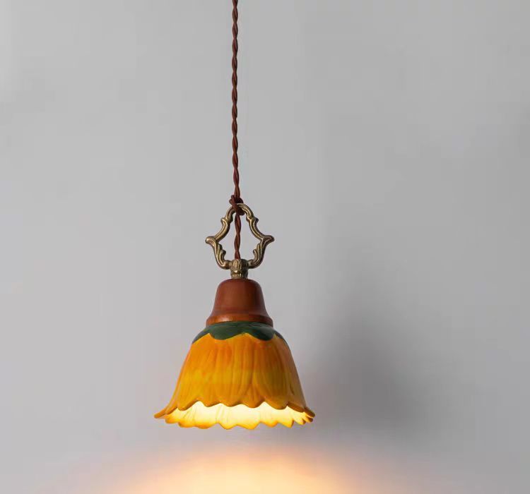 ペンダントライト 北欧 ダイニング おしゃれ 口金G9 陶器 磁器 食卓用 天井照明 花びら レトロ ナチュラル シンプル キッチン 玄関 シーリングライト カフェ 照明 おしゃれ セラミック リビング 居間 インテリア インダストリアル 寝室 カントリー 小型 引越し