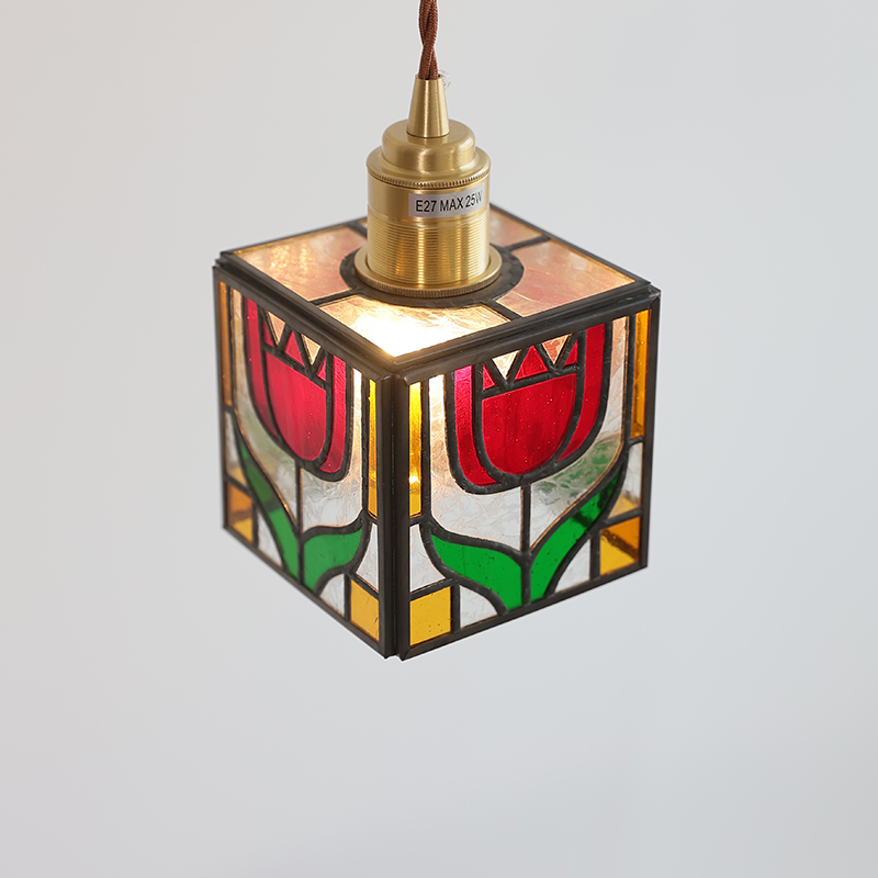 ペンダントライト ダイニング  北欧 ガラス ダクトレール用 花 立方体 1灯 E26口金 led モダン シンプル レトロ デザイン 天井照明 シェードランプ  玄関 リビング  寝室 洗面所 居間 キッチン 食卓  可愛い 階段 和風 ステンドガラス ギフト 引越し