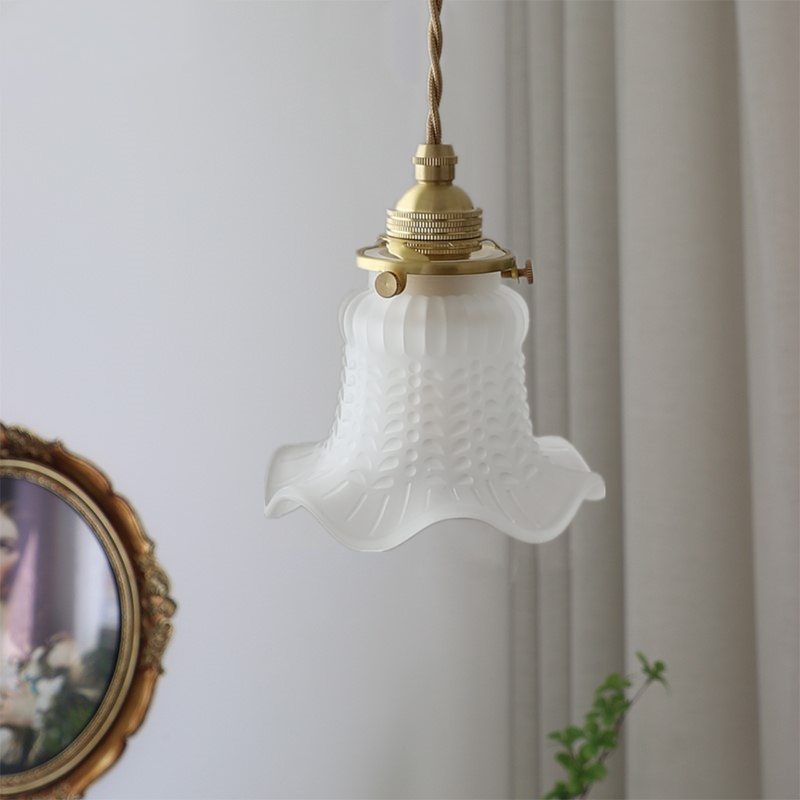 ペンダントライト 北欧 ガラス ダイニング おしゃれ 1灯 口金E14 LED対応 アイアン 金属 モダン シンプル デザイン 照明 天井照明 ライト 玄関 リビング 寝室 洗面所 居間 キッチン ダクトレール 引掛けシーリング 北欧