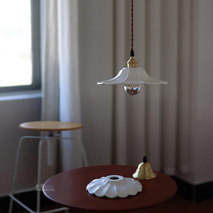 ペンダントライト 北欧 ダイニング 磁器 陶器 アイアン 金属 おしゃれ 1灯 口金E26 LED対応 モダン シンプル 照明 天井照明 シェードランプ 玄関 リビング 寝室 洗面所 居間用 キッチン 簡単取付 引掛けシーリング おしゃれ ダクトレール