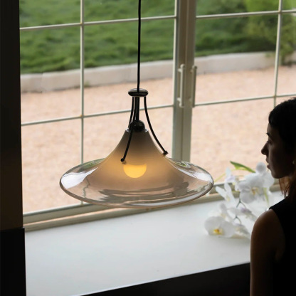 ペンダントライト 北欧 ダイニング ガラス スチール おしゃれ 1灯 口金E26 LED対応 モダン シンプル デザイン 照明 天井照明 子供部屋 玄関 リビング 寝室 洗面所 居間用 キッチン 簡単取付 引掛けシーリング ダクトレール