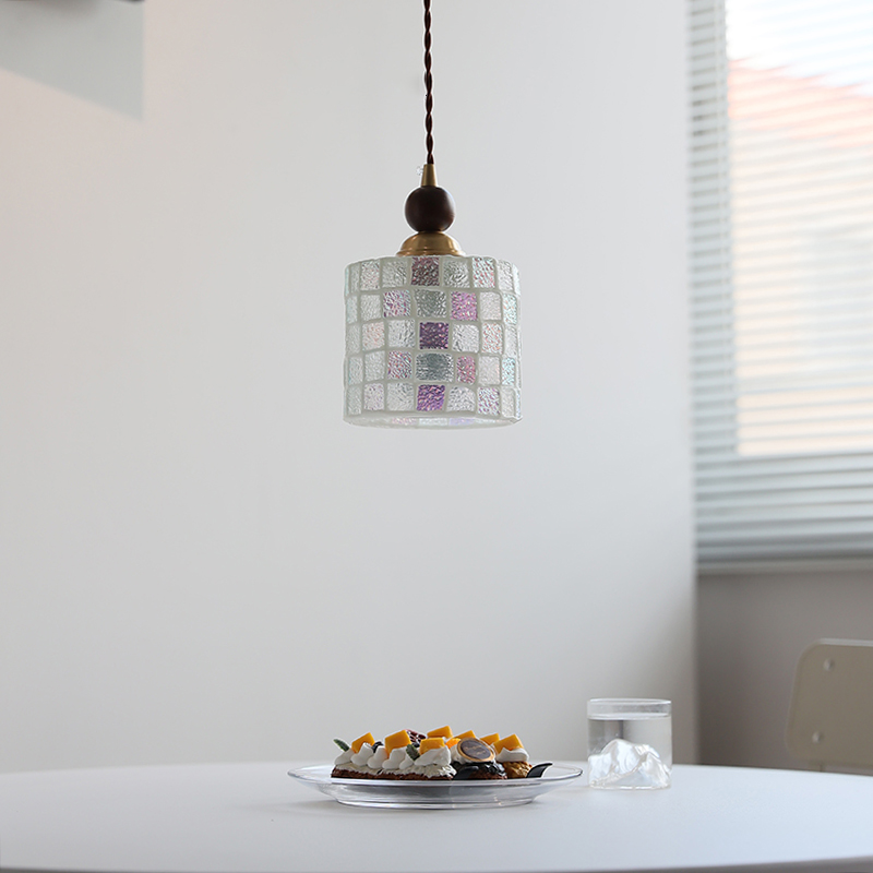 ペンダントライト ダイニング  北欧 ガラス 木 ダクトレール用 貝殻 筒型 1灯 E26口金 led モダン シンプル レトロ デザイン 天井照明 シェードランプ 玄関 リビング  トイレ 寝室 洗面所 居間用 キッチン 食卓用  可愛い 階段 和風  光 影 雰囲気作り