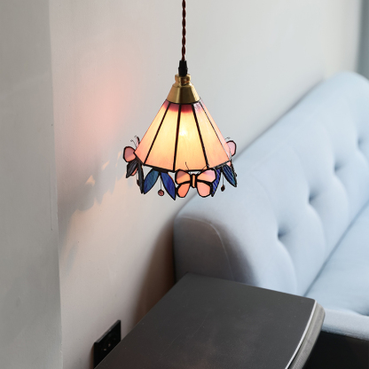 ペンダントライト ダイニング  北欧 ガラス ダクトレール用 アイアン 胡蝶  1灯 E26口金 led モダン シンプル レトロ デザイン 天井照明 シェードランプ  ステンドガラス 玄関 リビング  トイレ 寝室 洗面所 居間用 キッチン 食卓用  可愛い 階段 和風 ピンク