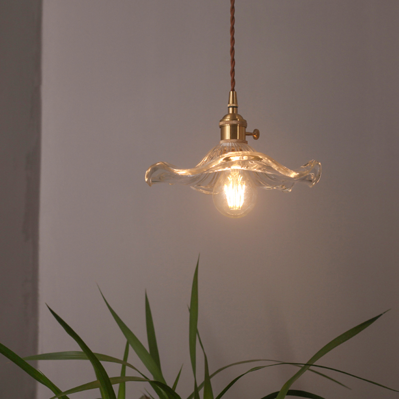 ペンダントライト 北欧 ガラス ダイニング 花 おしゃれ 1灯 口金E26 LED対応 アイアン 金属 モダン シンプル デザイン 照明 天井照明 ライト 玄関 リビング 寝室 洗面所 居間 キッチン ダクトレール 引掛けシーリング 北欧