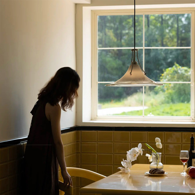 ペンダントライト 北欧 ダイニング ガラス スチール おしゃれ 1灯 口金E26 LED対応 モダン シンプル デザイン 照明 天井照明 子供部屋 玄関 リビング 寝室 洗面所 居間用 キッチン 簡単取付 引掛けシーリング ダクトレール