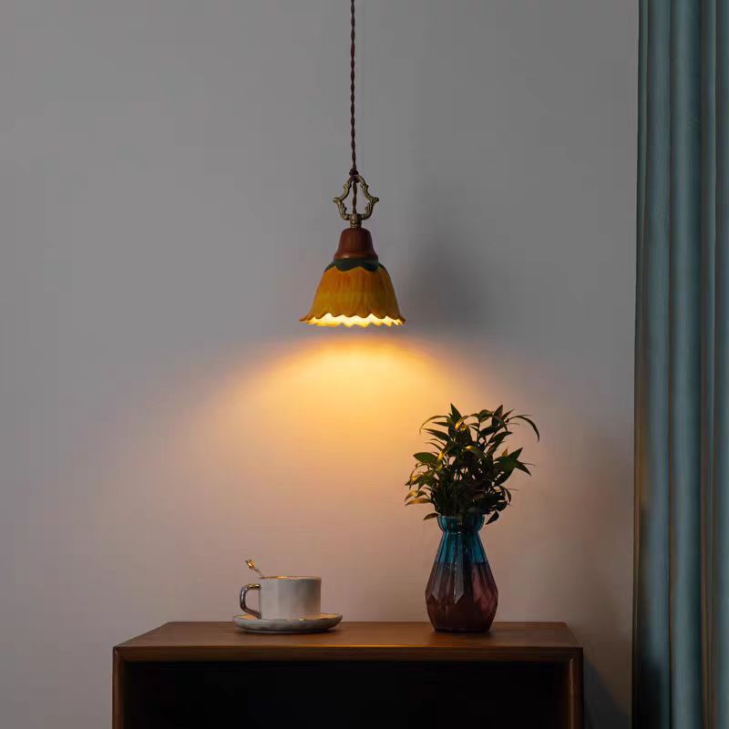 ペンダントライト 北欧 ダイニング おしゃれ 口金G9 陶器 磁器 食卓用 天井照明 花びら レトロ ナチュラル シンプル キッチン 玄関 シーリングライト カフェ 照明 おしゃれ セラミック リビング 居間 インテリア インダストリアル 寝室 カントリー 小型 引越し