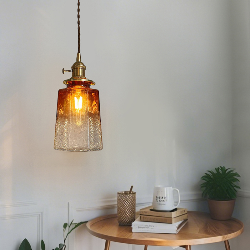 ペンダントライト ダイニング  北欧 ガラス ダクトレール用 アイアン 筒型 1灯 E26口金 led モダン シンプル レトロ デザイン 天井照明 シェードランプ  細長い ひび リビング  トイレ 寝室 洗面所 居間 キッチン 食卓用  可愛い 階段 和風 クリア 光 影 アンバー