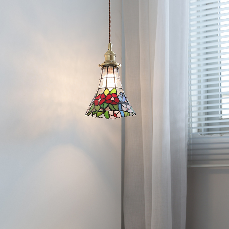 ペンダントライト ダイニング  北欧 ガラス ダクトレール用 花 1灯 E26口金 led モダン シンプル レトロ デザイン 天井照明 シェードランプ  ライト 玄関 リビング  トイレ 寝室 洗面所 居間用 キッチン 食卓用  可愛い 階段 和風 ステンドガラス 光 影 小型